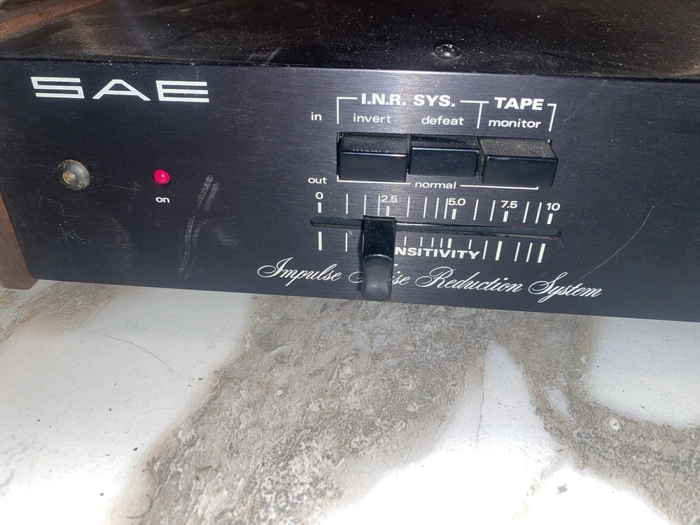 SAE Model 5000 Impulse Noise Reduction Box Untested