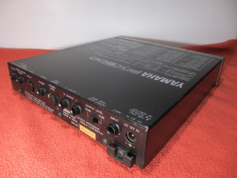 Yamaha Multi Effects Processor FX500 Guitar Effect w/ AC Adapter / Fast Shipping