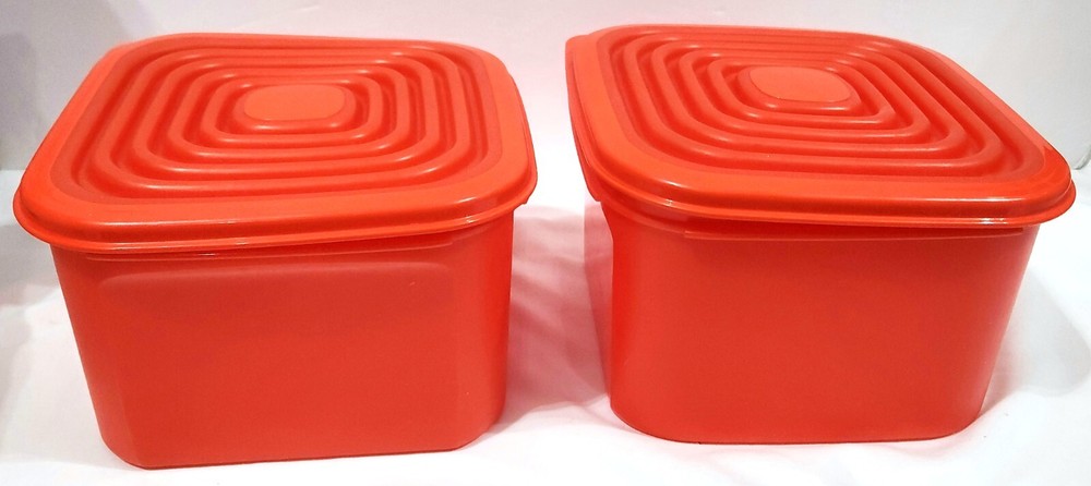 Tupperware 2 red-orange Modular Mate 11cup square Bowls & Stuffable Lids #1620