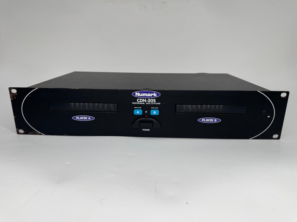 NUMARK CDN-20S PROFESSIONAL DUAL CD PLAYER.