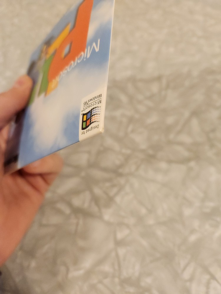 Vtg Microsoft Plus Companion for Windows 95 CD sealed