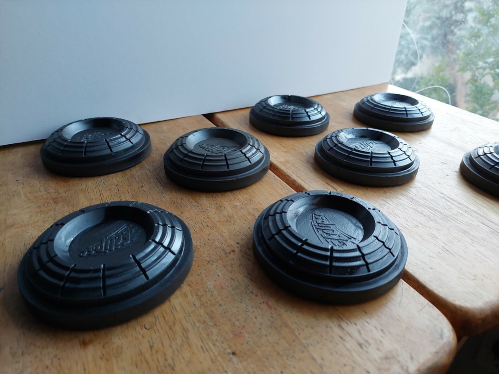NETHERCUTT ECLIPSE CLAY TARGET LOT. MATTE BLACK 10PC. SKEET, TRAP SHOOTING