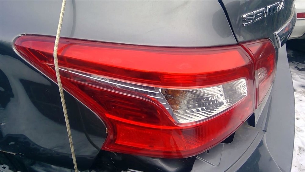 Temperature Control Fits 15-19 SENTRA 1083053