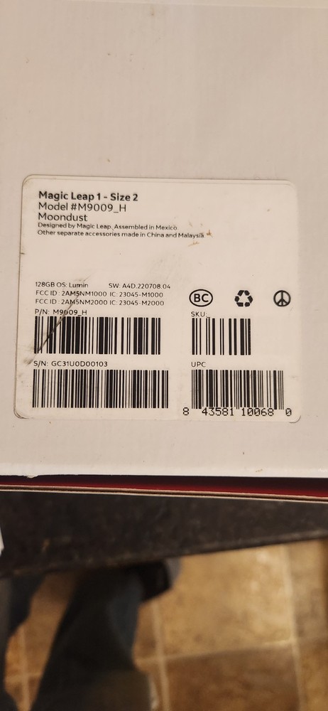 MAGIC LEAP 1 AR Augmented Reality Headset with controller