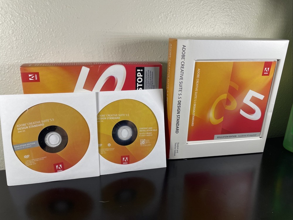 Adobe Creative Suite 5.5 Design Standard Photoshop Illustrator InDesign CS5 Mac
