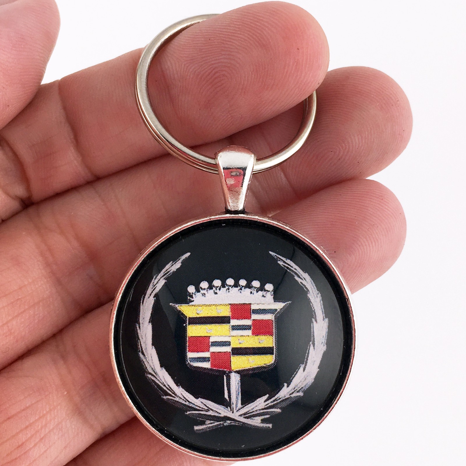 Vtg. 1963-2000 Cadillac Wreath Crest Chrome Badge Emblem 1.2" Diameter Keychain