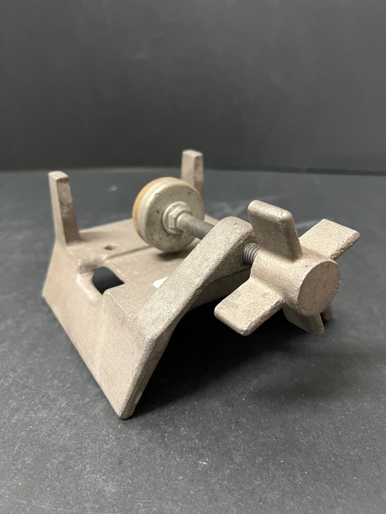 Henry Troemner Tank Holder with Strap