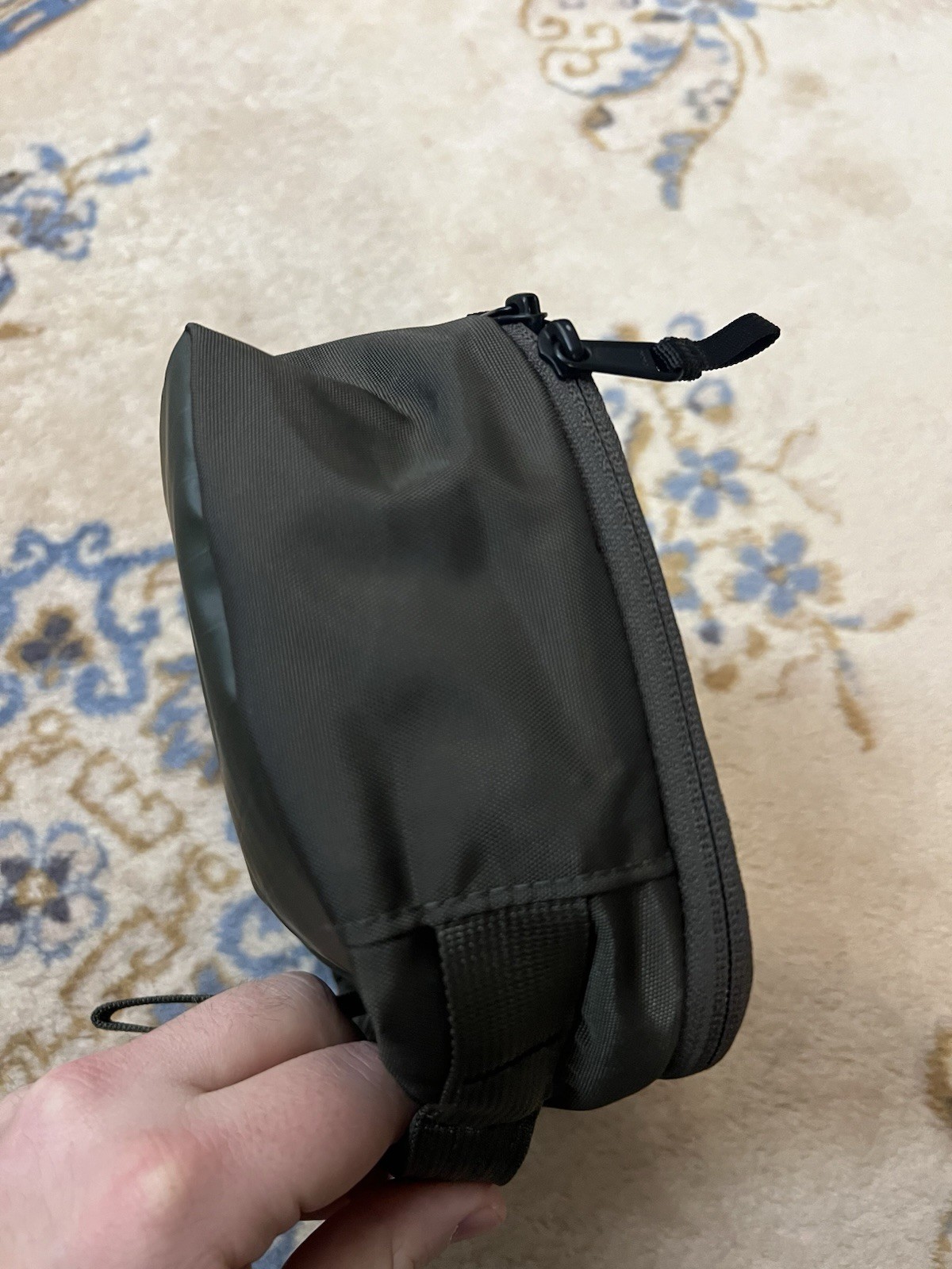 RARE Green The North Face Base Camp Voyager Unisex Toiletry Kit Bag Travel Hike