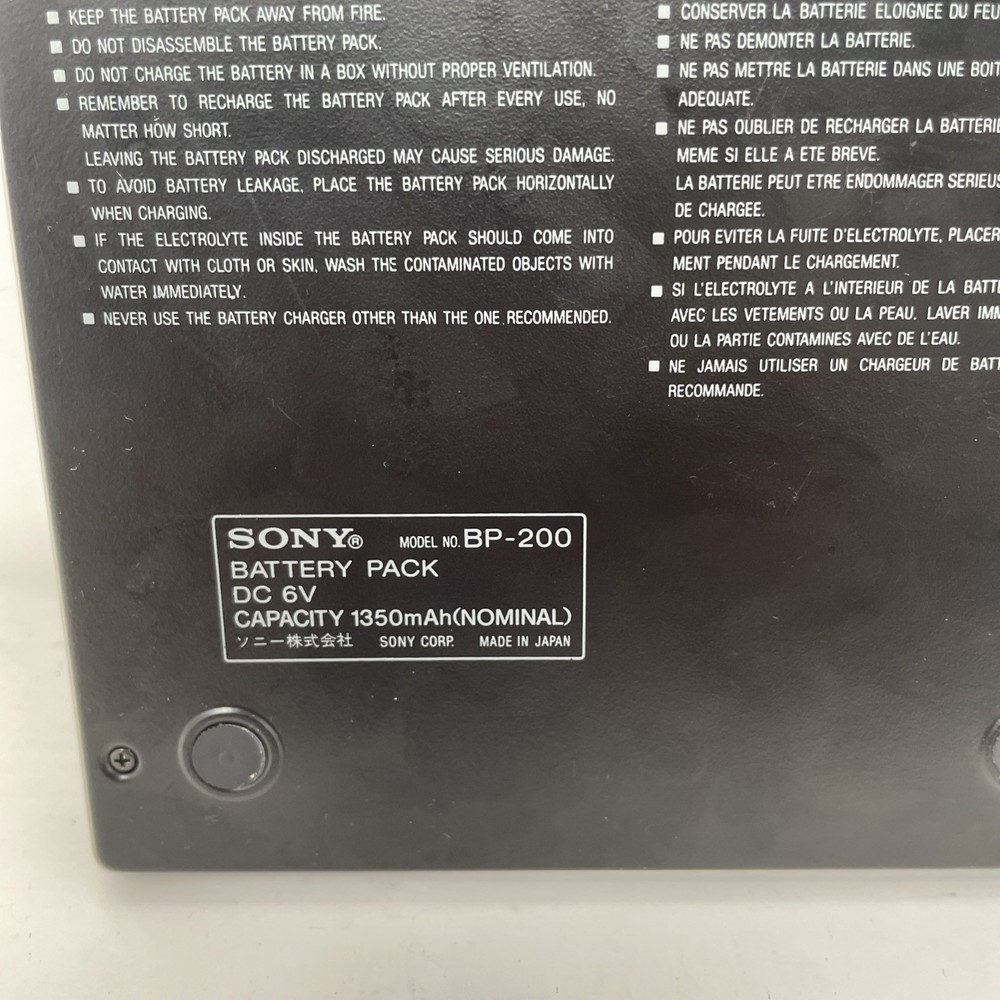 Original Battery pack Attachment model BP-200 For SONY cd player-untested
