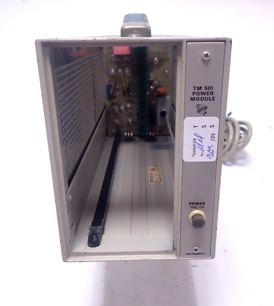 TEKTRONIX TM 501 SINGLE-BAY POWER MODULE / MAINFRAME CHASSIS
