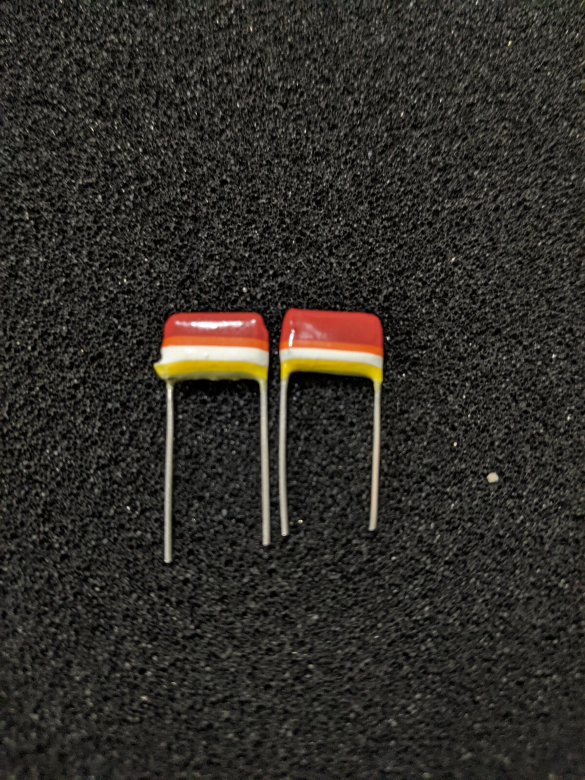 Mullard Tropical Fish Capacitors RADIAL .022uF, 10%, 400V, (2pcs) New Old Stock