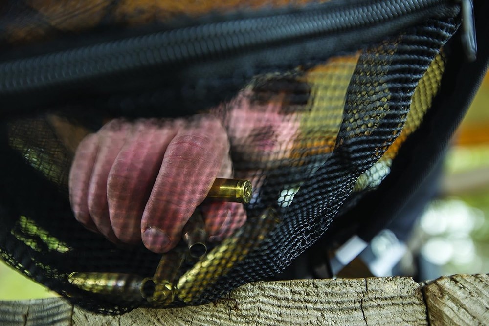 Brass Catcher with Heat Resistent Mesh, Collapsible, Mountable, for Range, Sh...