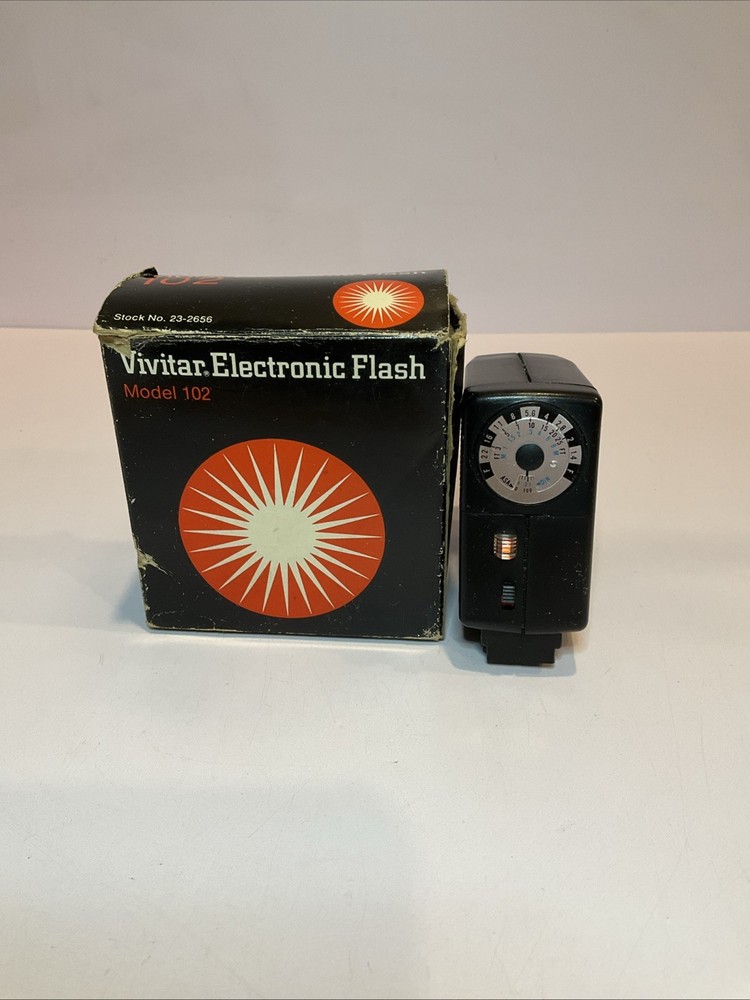 Vivitar Electronic Flash Model 102 Working Good Box!