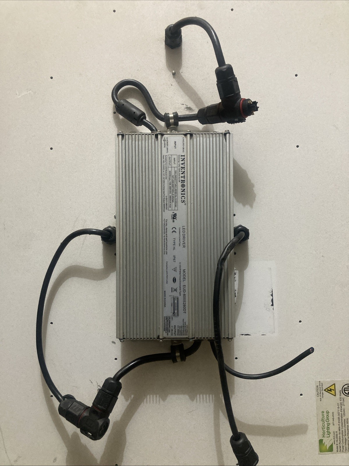 HLG 650R LED Grow Light Used Indoor Plant Growing Light