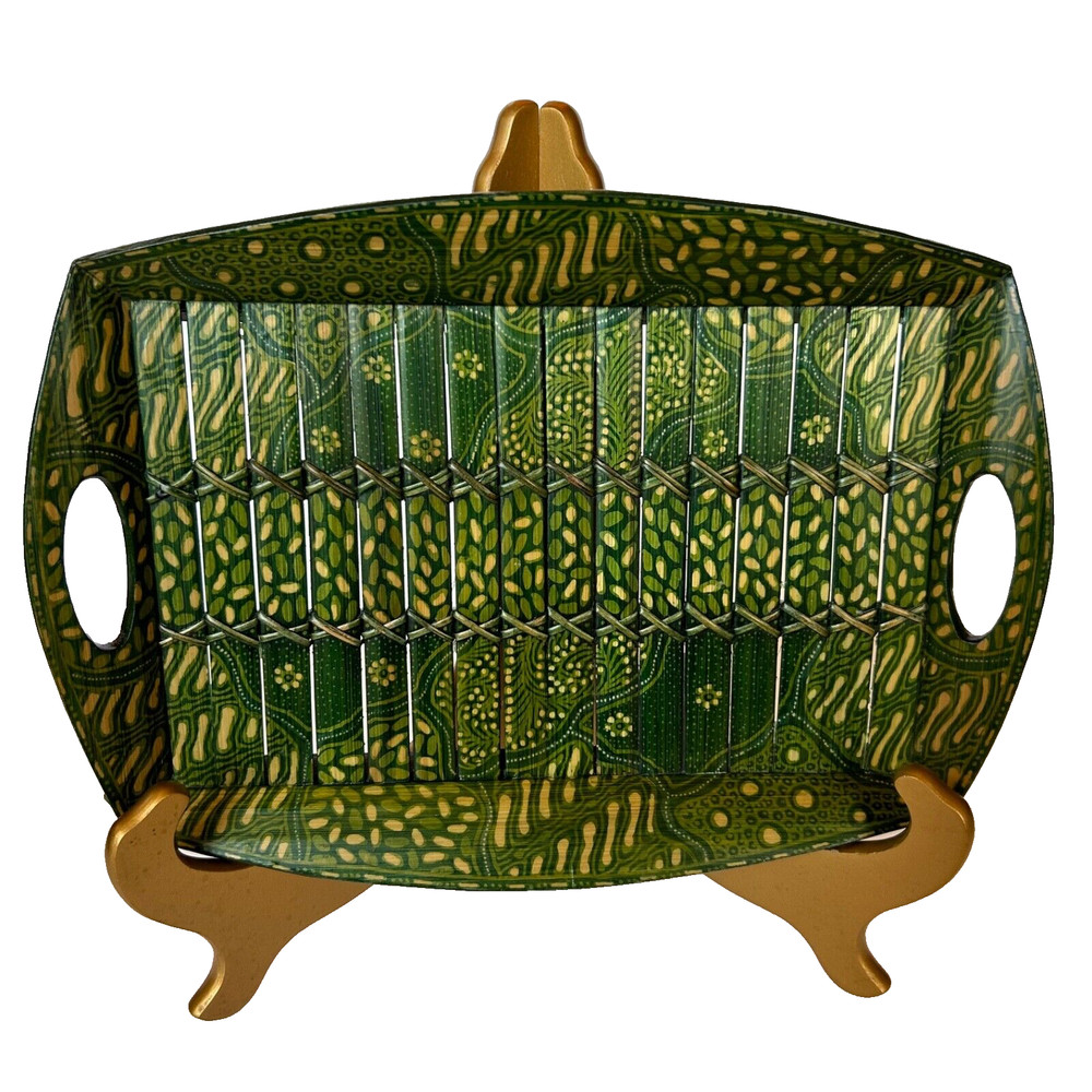 Green Woven Bamboo Tray Handles Design