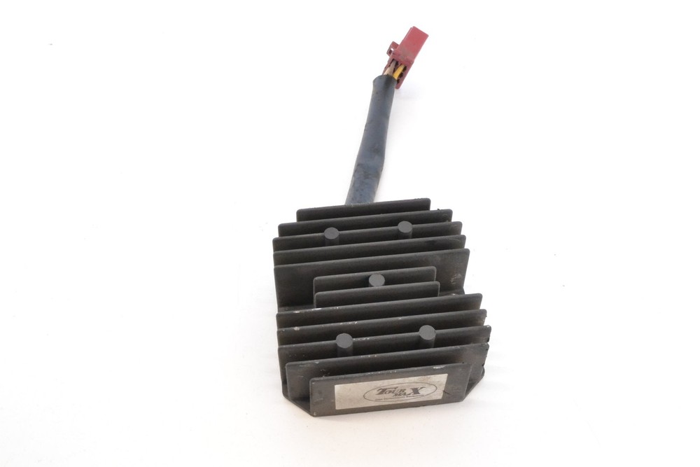 1981 KAWASAKI KZ1000 VOLTAGE RECTIFIER REGULATOR