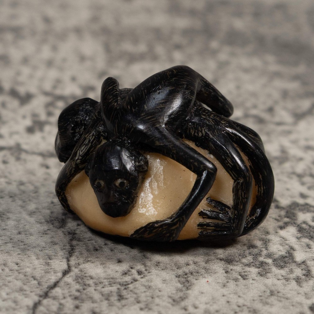 Double Howler Monkey Tagua Carving