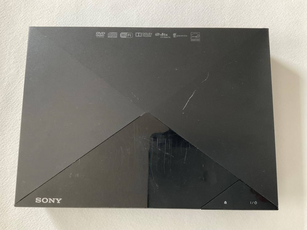 Sony BDP-S3200 Blu-Ray DVD Player & Remote, Power Plug untested