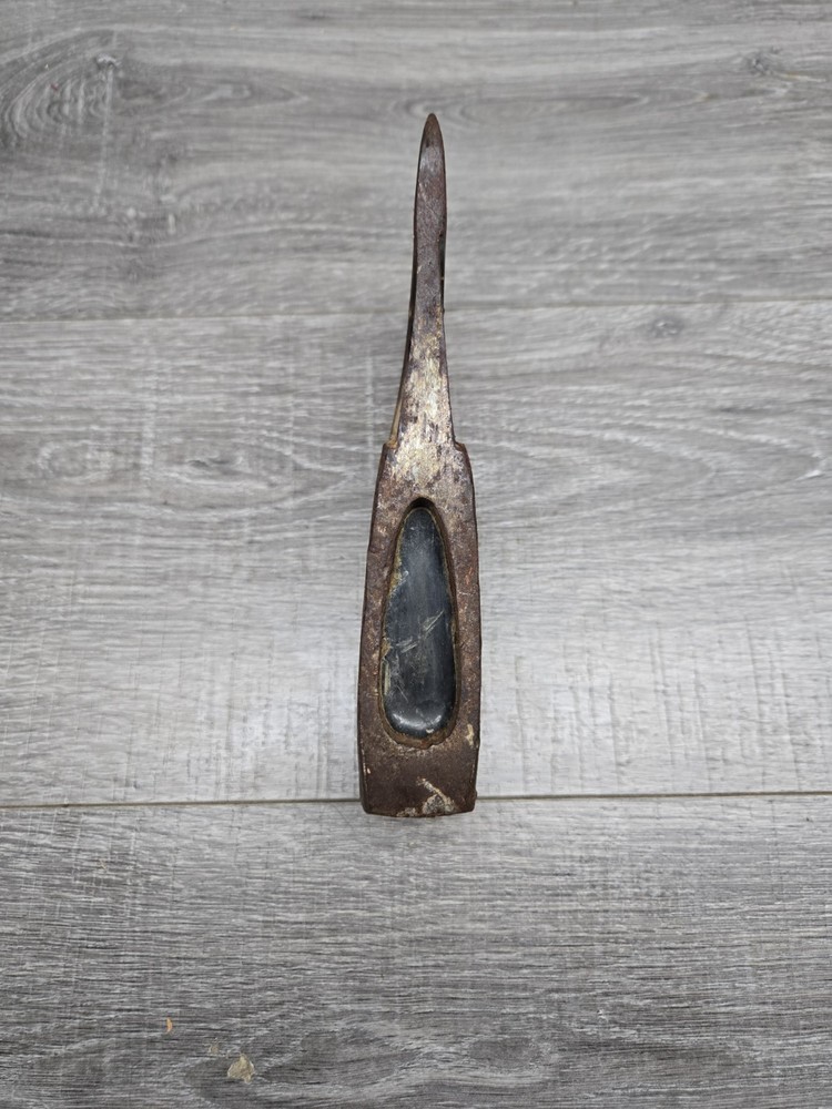 Single Bit Beveled Axe Head 3-1/2 Lb Unmarked