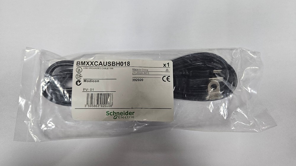 1pcs Schneider BMXXCAUSBH018 Cable