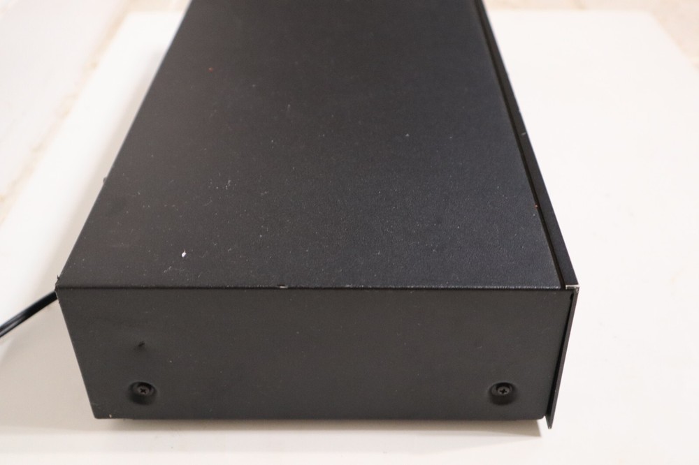 Soundcraftsmen SE550 equalizer - Tested Working