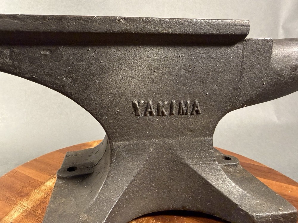 Vintage 29lb Yakima Anvil By Cascade Casting Co. Blacksmith