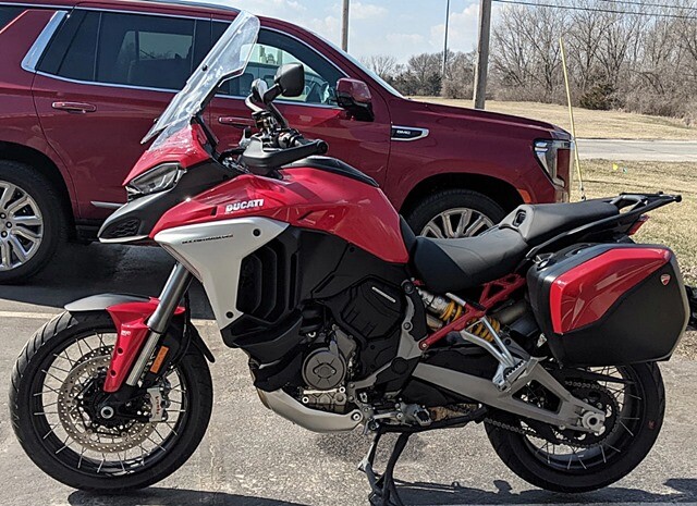 Calsci Windshield for Ducati Multistrada V4, Clear and Tinted