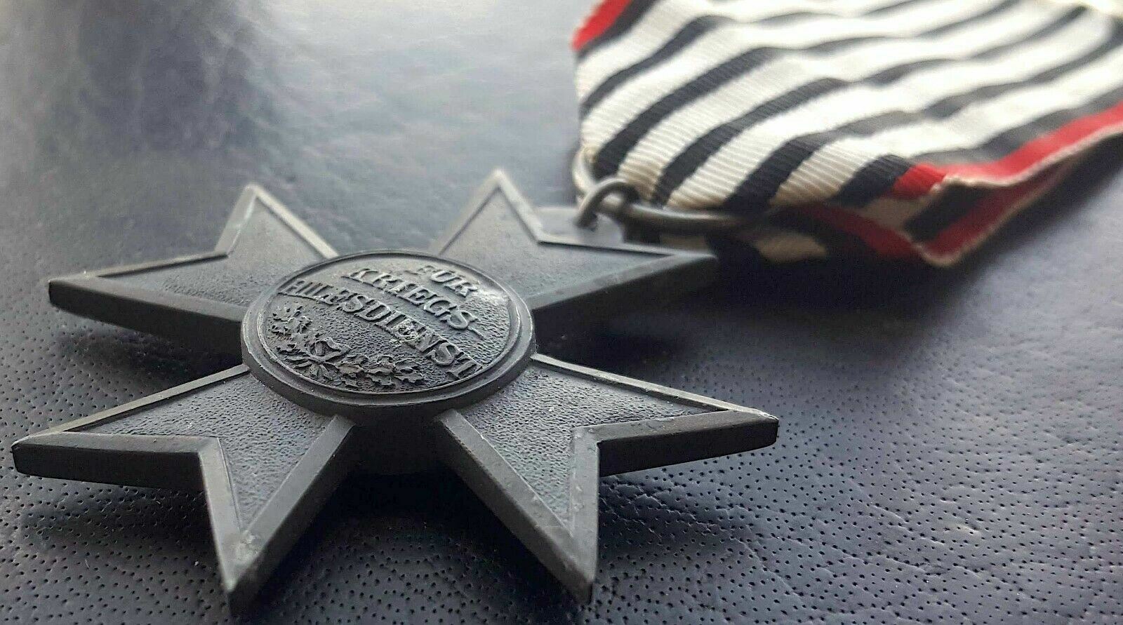 ✚9598✚ German Prussia WW1 Merit Cross for War Aid Kriegshilfe Kreuz medal