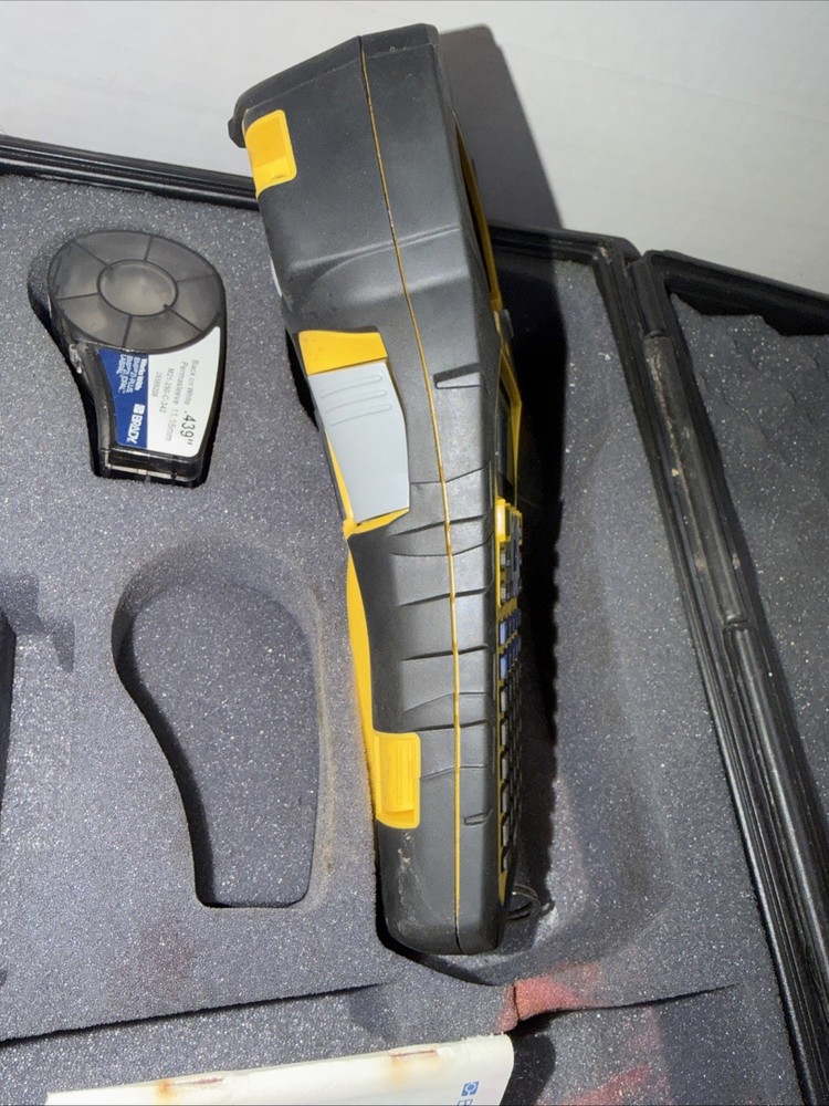 Brady BMP21-PLUS Handheld Label Printer