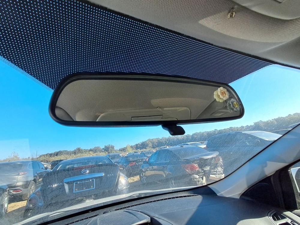 ESCAPE 2017 Glove Box 4813419