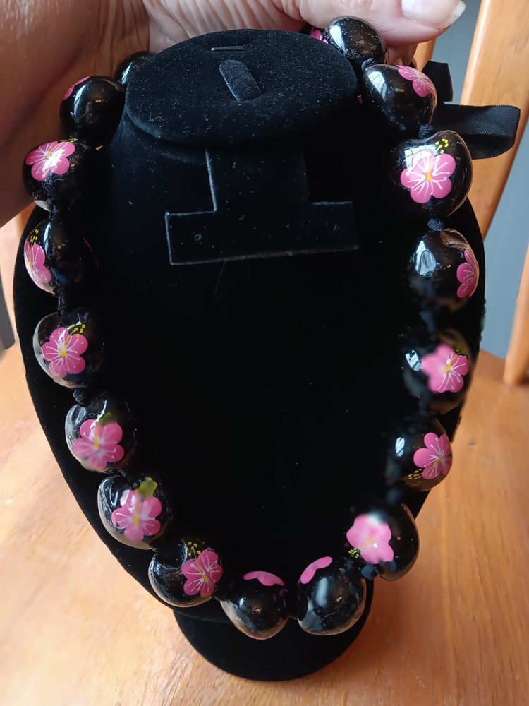 Hawaiian Wedding Beaded Necklace