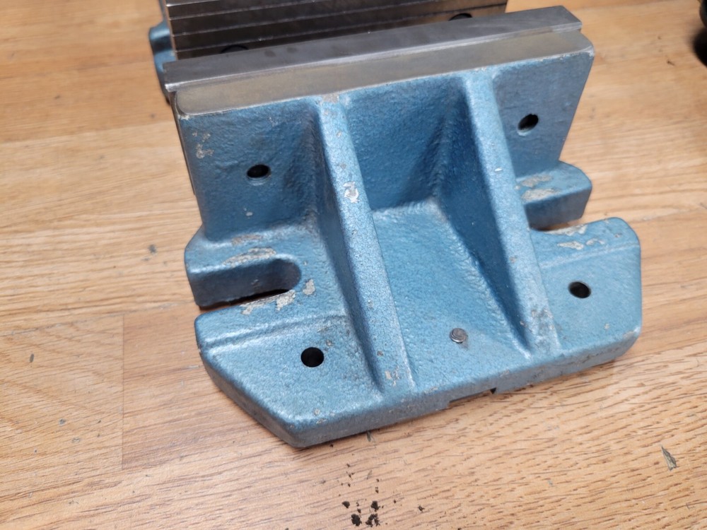 BISON 6" 2PC VISE