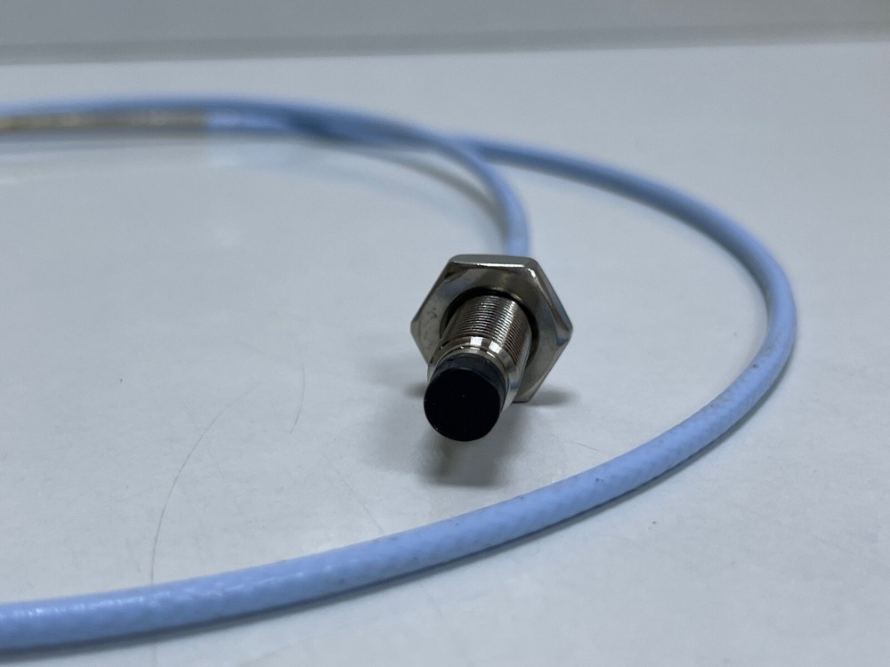 Bently Nevada 330103-00-03-10-02-00 Probe sensor