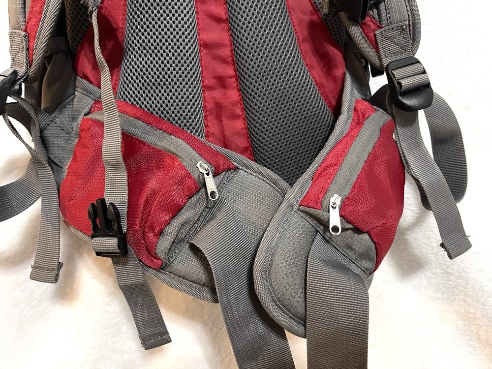 BCG Apex Hydration Pack/ hiking backpack Reflective Pack