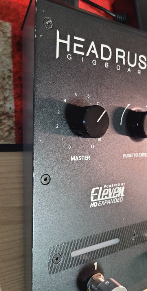 Head rush Gigboard Multi effector processor. eleven-rack DSP,Amp simul,IR loader