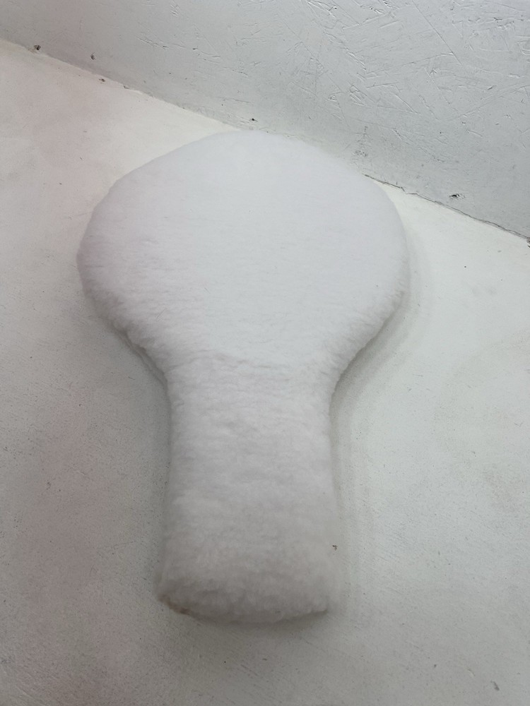 New White Wool Keyhole Seat Riser #30-1002 MM-601