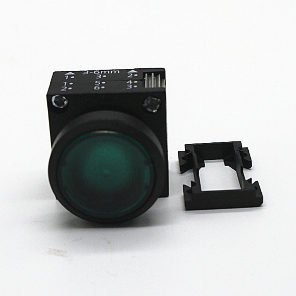 1pcs SIEMENS Push Button Switch 3SB3001-0AA41 Green