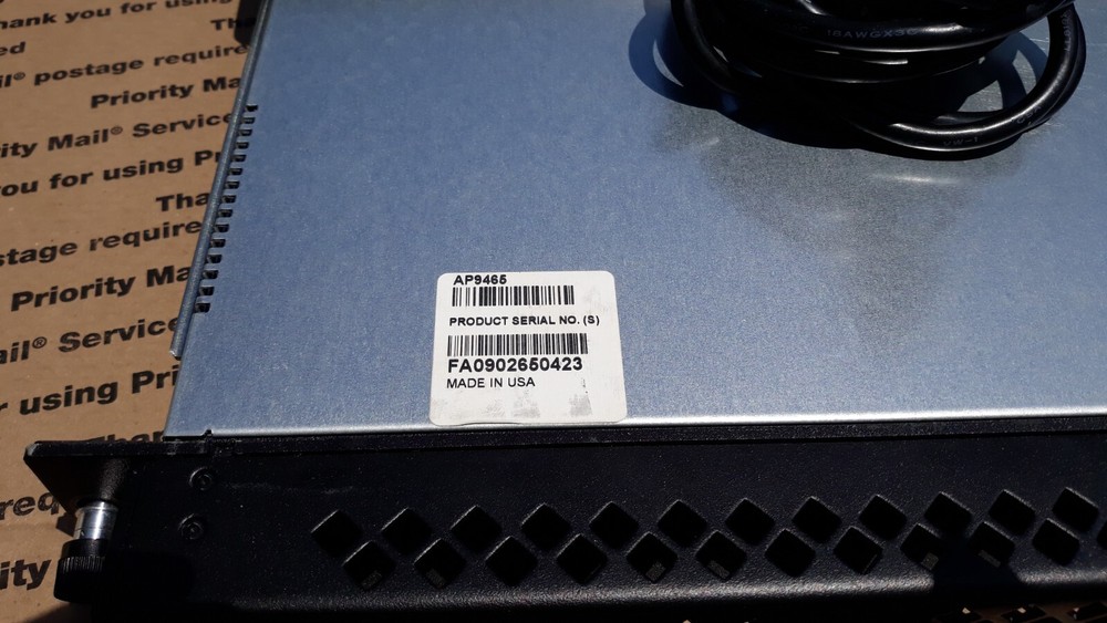 APC AP 9465 Data Center Expert Server.