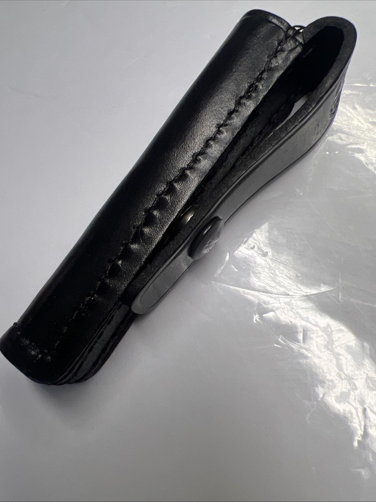 Stallion Leather Mini-Mag Flashlight Holder Open Top Black