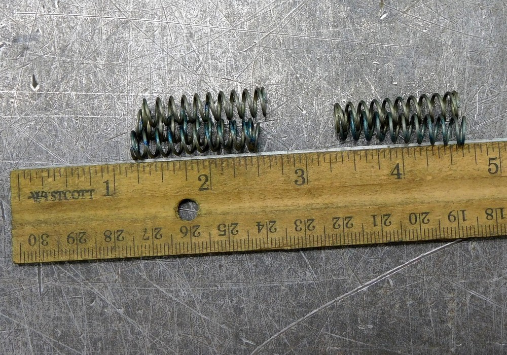 DeVilbiss / Binks Paint Spray Gun Springs Large Mixed Lot
