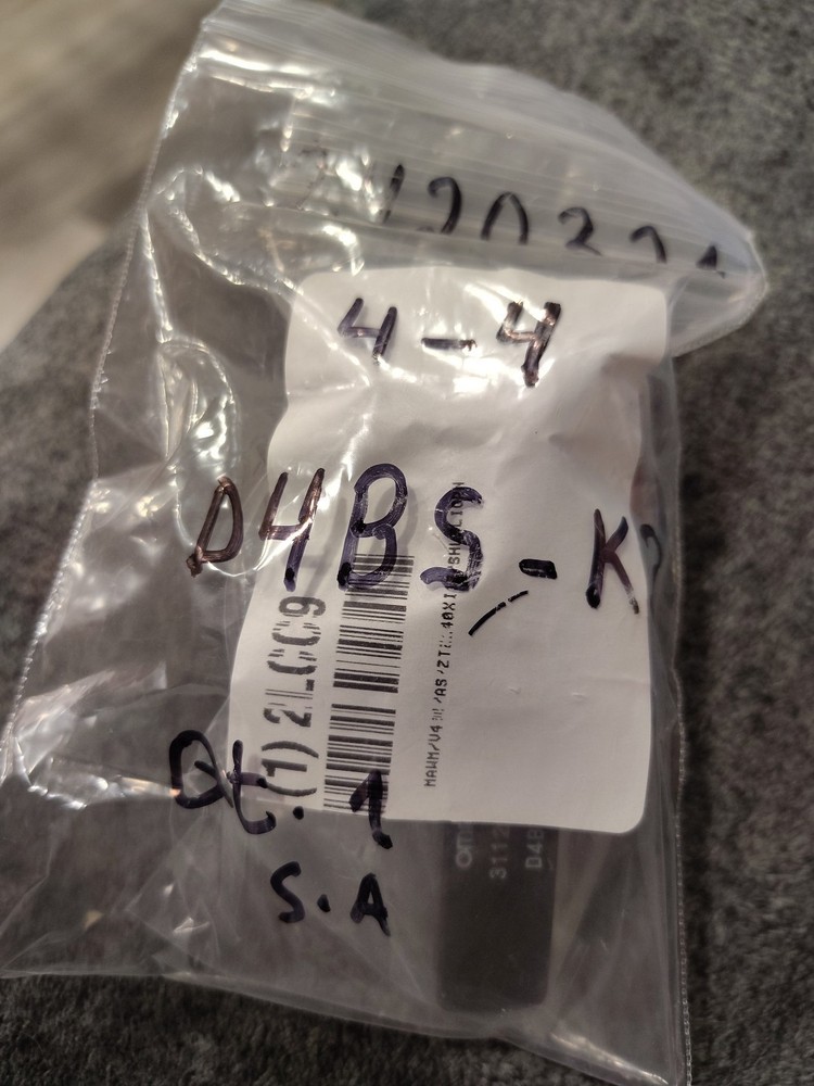 OMRON D4BS-K3 / D4BSK3 (NEW )