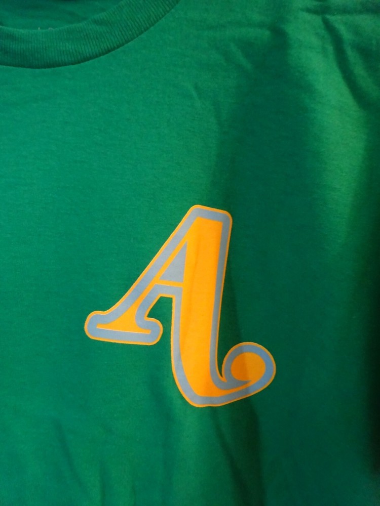 Official Weekends with Adele Las Vegas Green T-Shirt Size XL & Confetti 2024