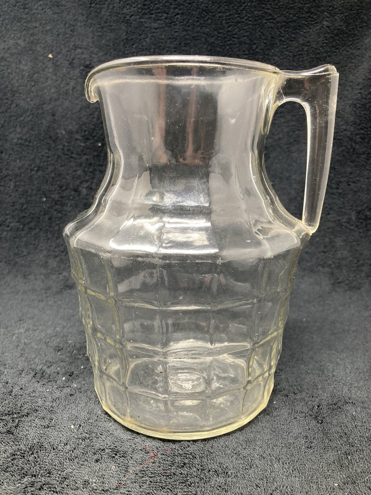 Clear depression era pitcher
