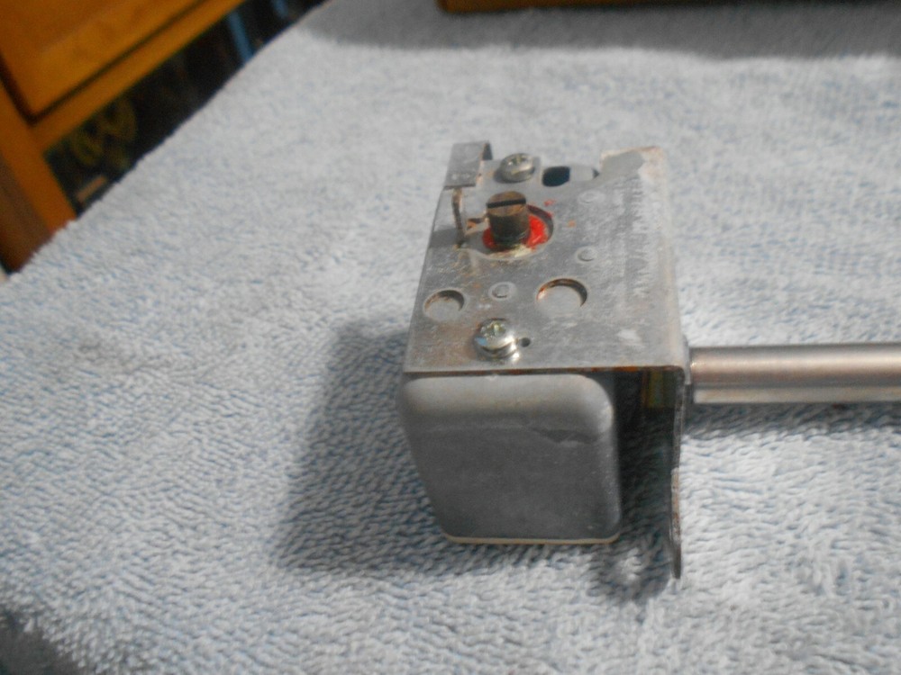 Jumo 8" Long X 2 14" CC Mount Temperature Probe Type EMs-3