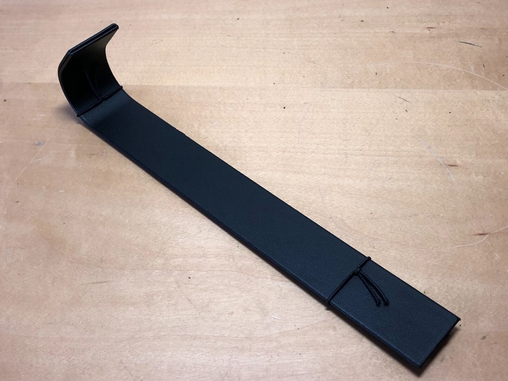 Used - Watch Support - 22.5 Cm X 3 Cm