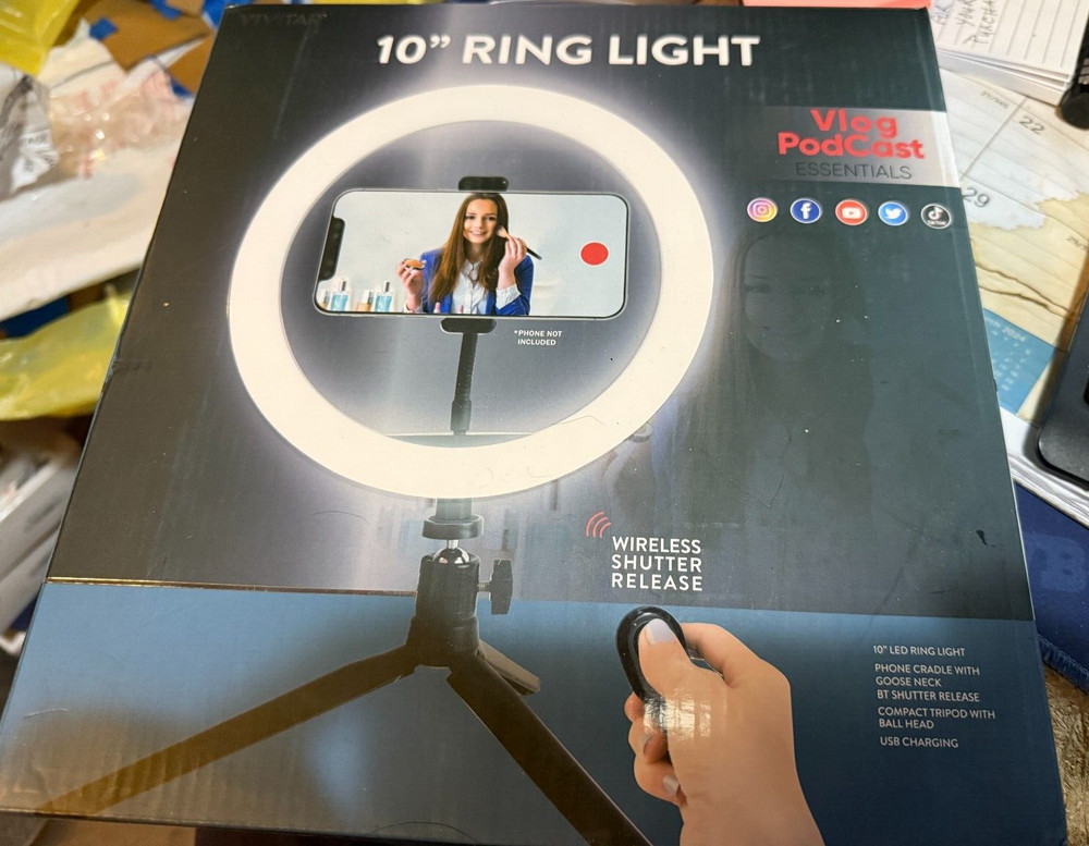 Vivitar------10”  Ring Light