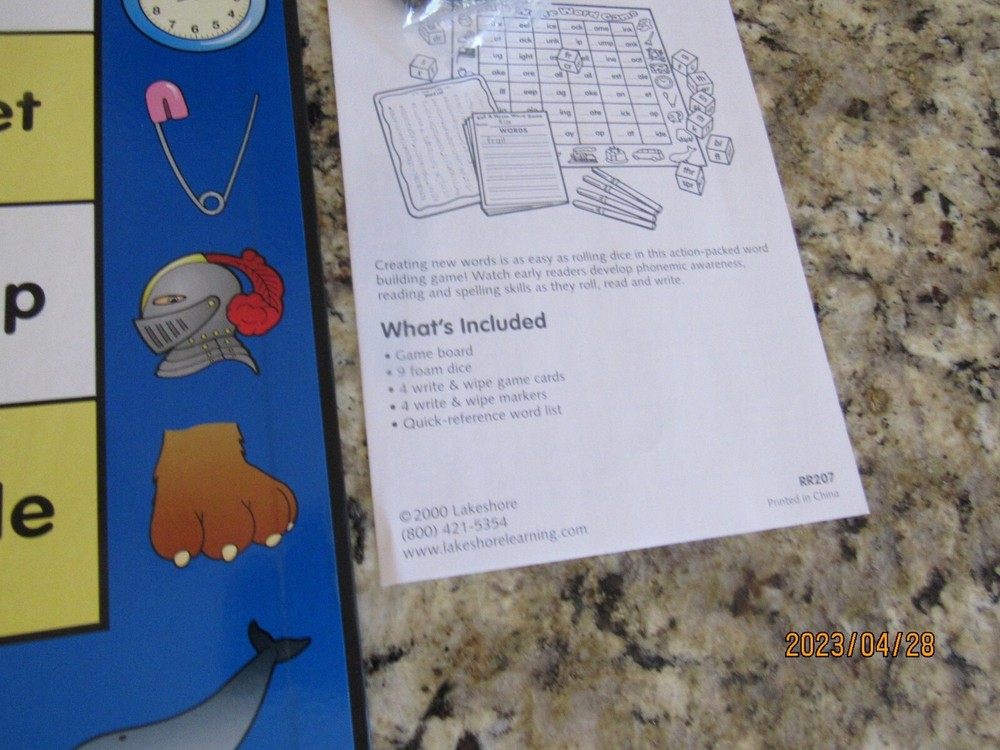Lakeshore Learning- Roll & Write Word Game-Jumbo Dice-Word Building-2000