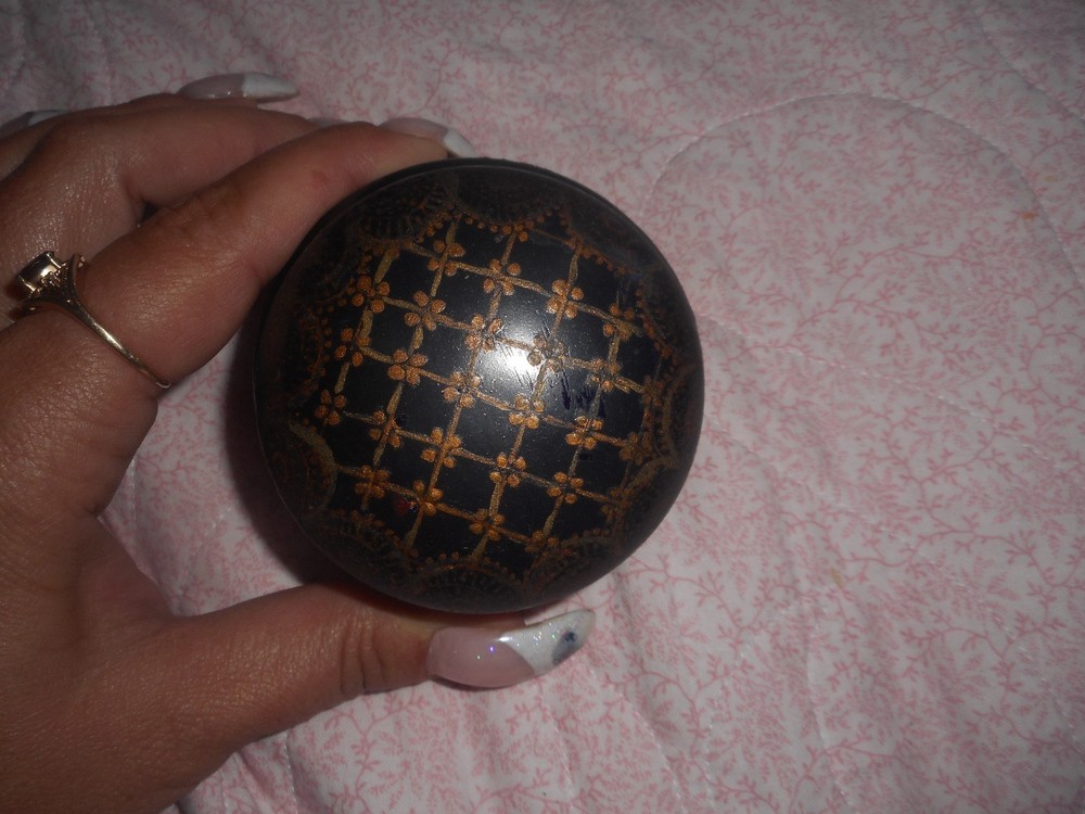 Vintae Cechostovakia Covered Trinket Dish