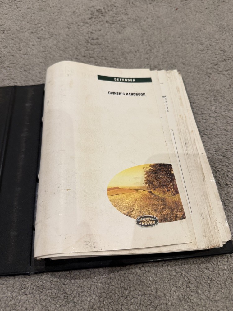 Land Rover Defender Owner Handbook