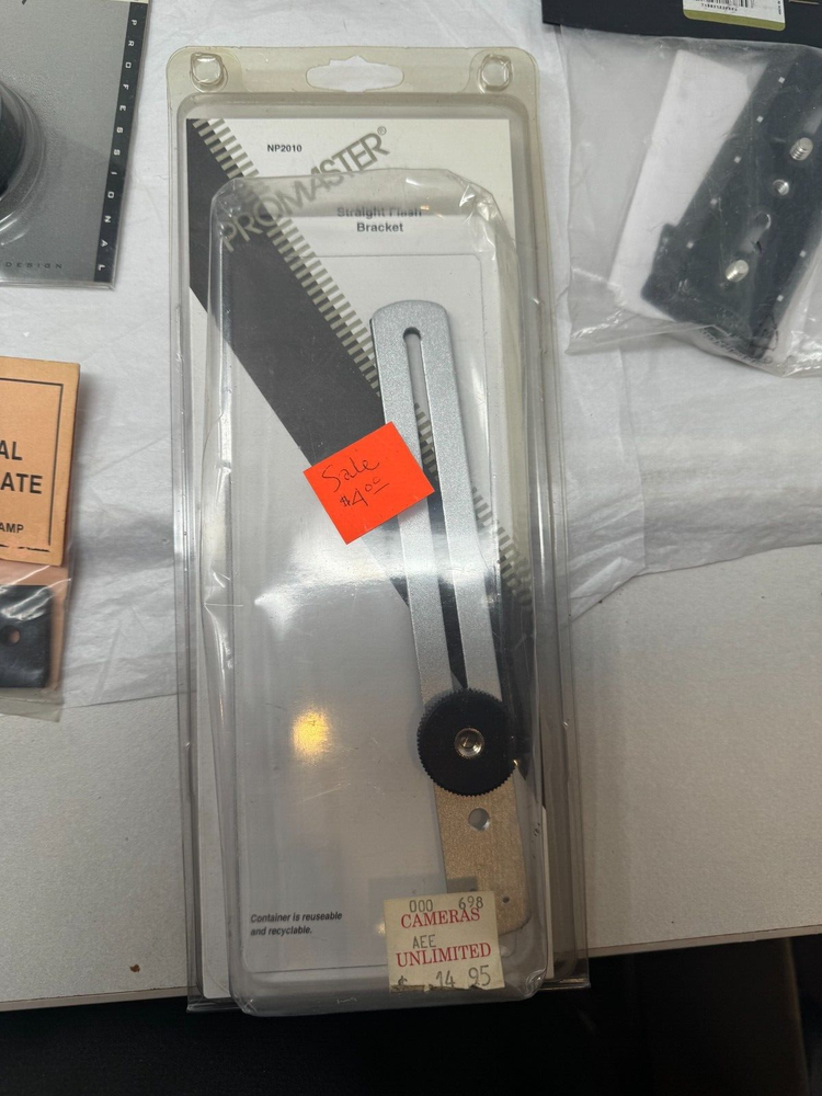 Promaster NP2010 Stright Flash Bracket New Old Stock